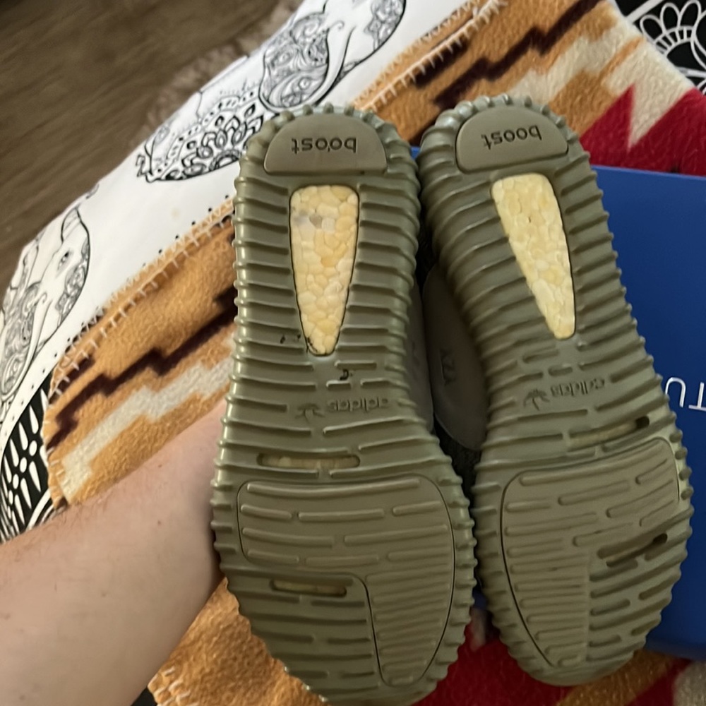 Rare Yeezy’s - Picture 10 of 10